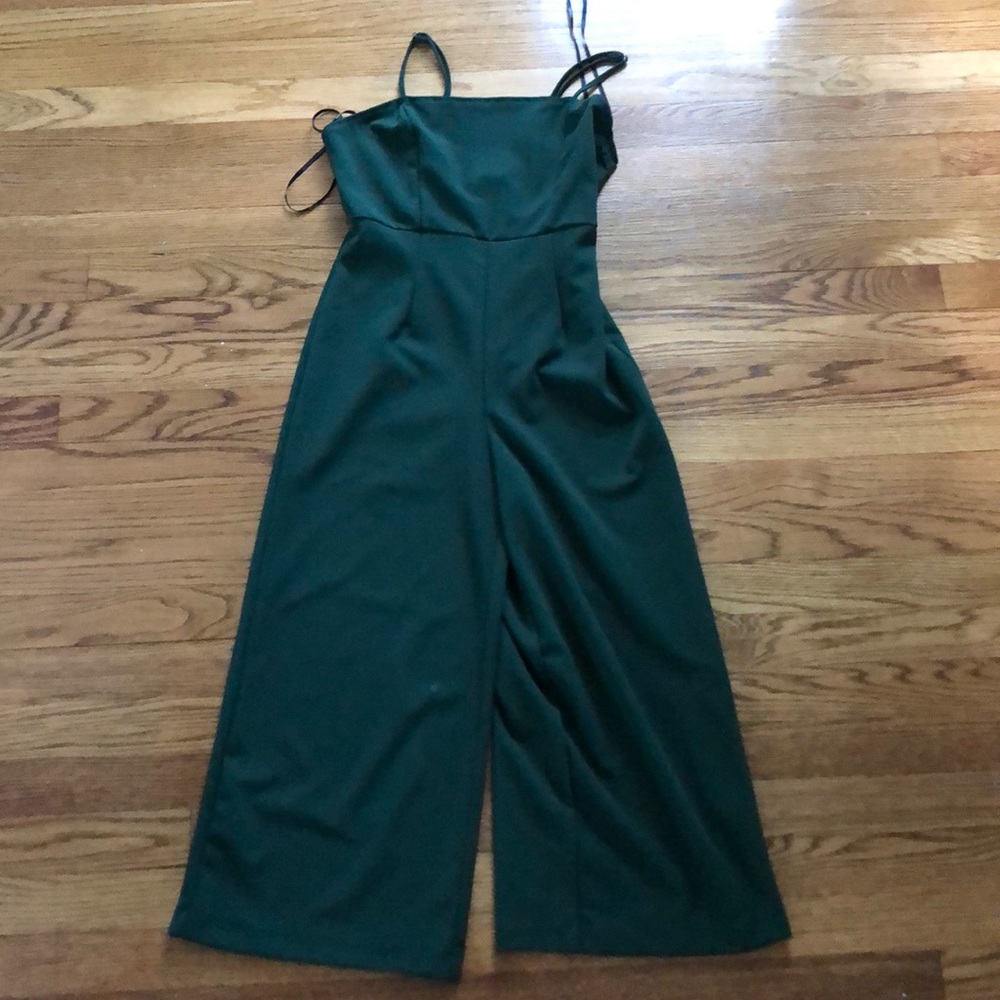 Dark green square necked jumper, cropped leg